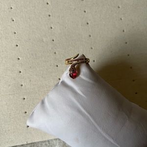🌺 / NEW/ Red Snake Design Ring